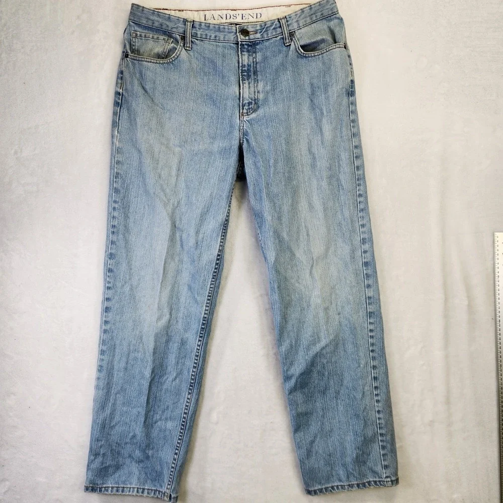 Lands End Mens Relaxed Fit Slightly Tapered Leg Light Wash‎ Denim Jeans 36x30